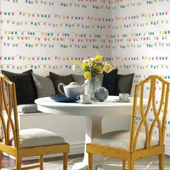 RoomMates Lanterns Peel & Stick Wallpaper Bright {6}