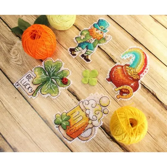 MP Studia St. Patrick's Day Magnets Plastic Canvas Counted Cross Stitch Kit {3}