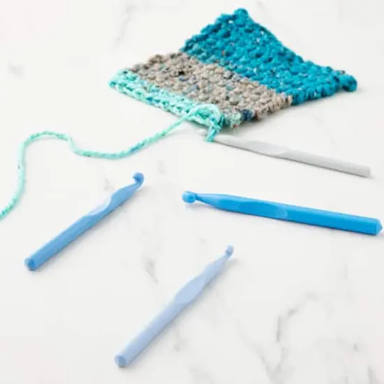 Plastic Crochet Hook Set by Loops & Threads&reg;, L-P {3}