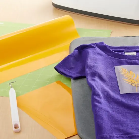 Siser&reg; EasyWeed&reg; Heat Transfer Vinyl, 36" Sun Yellow {3}