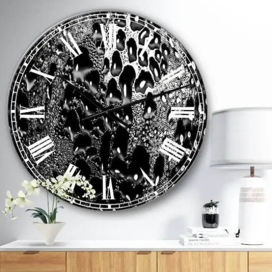 Designart 'Abstract Droplets 15 Oversized Modern Wall Clock {4}