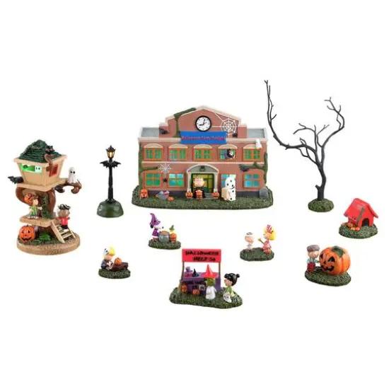 Peanuts&reg; Halloween Village, 10ct. {1}