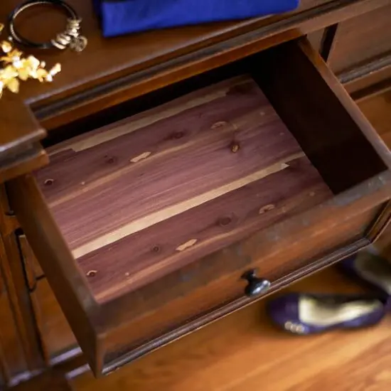 Household Essentials Cedar Fresh Cedar Drawer Lining {3}