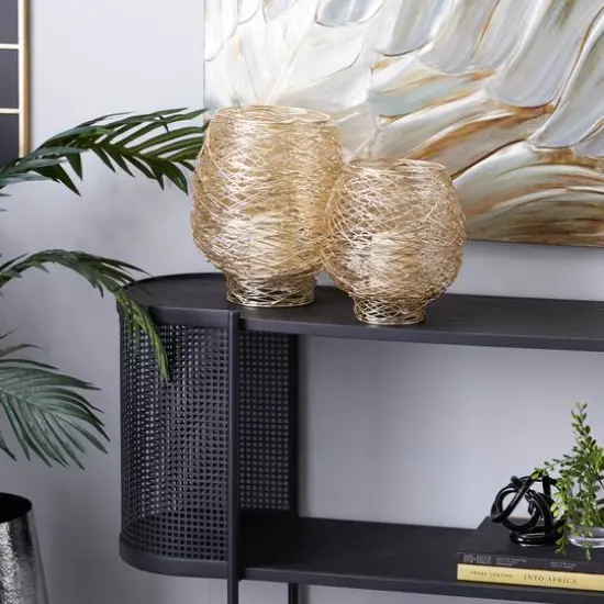 CosmoLiving by Cosmopolitan Gold Metal Candle Holder Set {8}