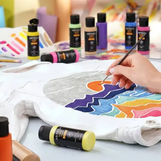 Arteza&reg; 14 Color Metallic Fabric Paint Set {4}