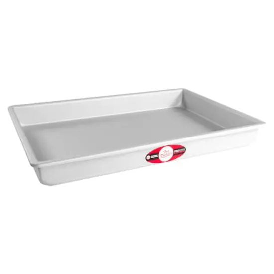 Fat Daddio's&reg; ProSeries 12" x 18" Sheet Cake Pan {1}