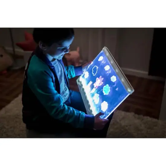 Crayola Ultimate Light Board Drawing Tablet {9}