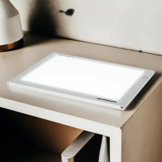 Artograph LightPad&reg; 930 LX&trade; 12" x 9" LED Light Box {6}