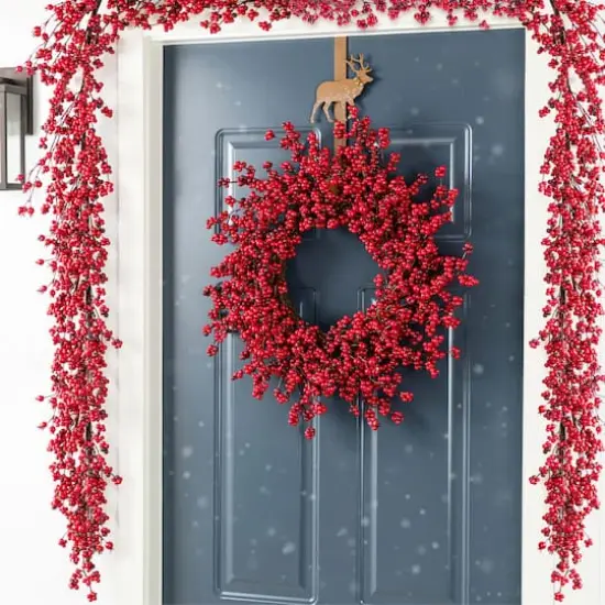 Glitzhome&reg; 25"D Christmas Red Berries Wreath {4}