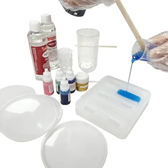 Resin Coasters & Stand Kit by Craft Smart&reg; {7}