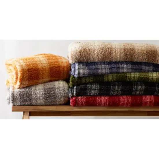 DII&reg; Pumpkin Spice Farmhouse Plush Plaid Throw {9}