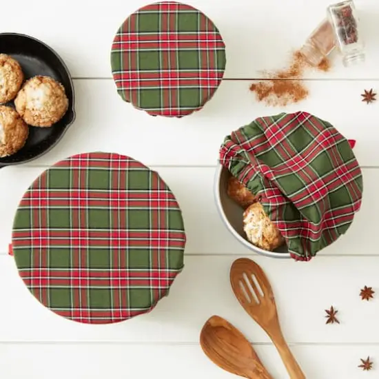DII&reg; O Christmas Tree Plaid Dish Cover Set, 3ct. {6}