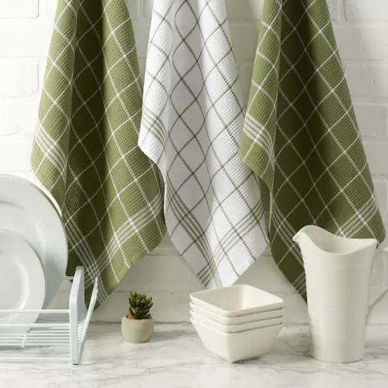 DII&reg; Waffle Weave Dishtowels, 6ct. Leaf Green {5}