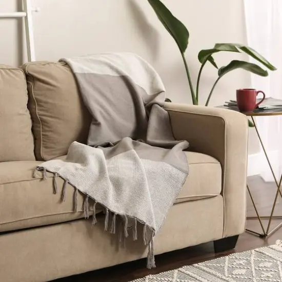 DII&reg; Urban Cityscape Border Throw Gray {6}