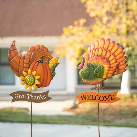 Glitzhome® 36.25" Thanksgiving Metal Turkey & Croissant Yard Stake Set {4}
