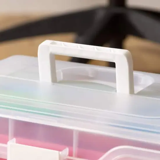 IRIS Portable Craft Storage Tote {14}