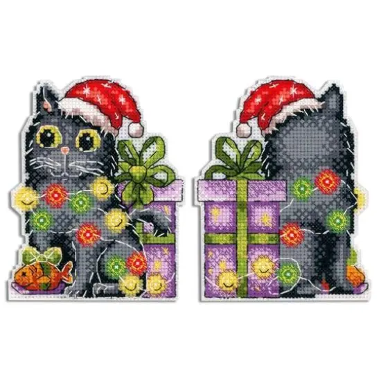 MP Studia Christmas Tree Ornament Cat With Lights Plastic Canvas Counted Cross Stitch Kit {1}