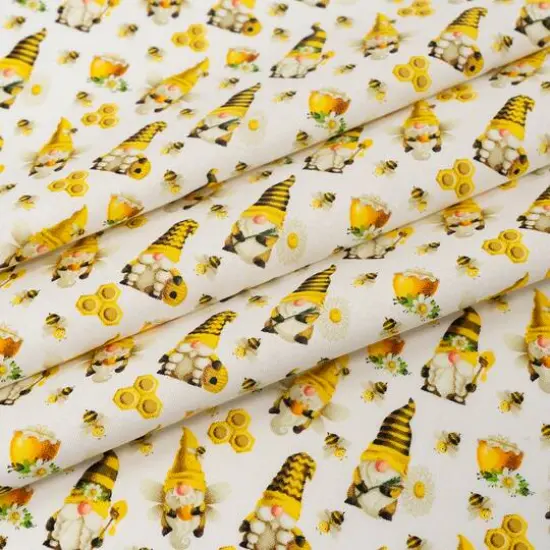 SINGER Honey Bee Gnomes Cotton Fabric Bundle {6}