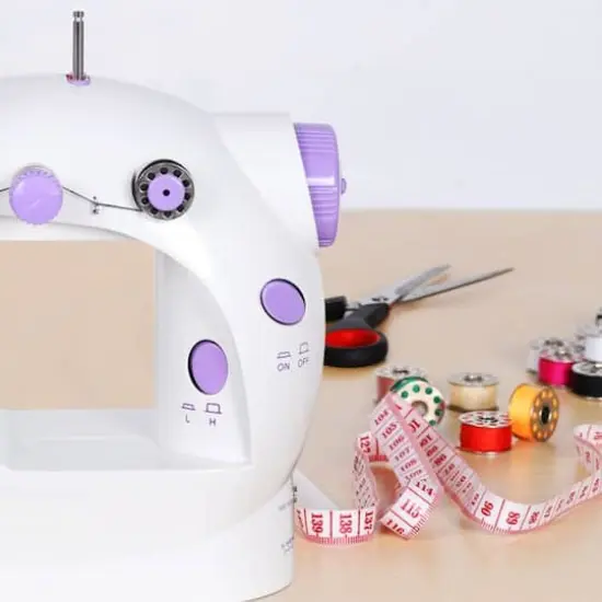 NEX&trade; Expansion Bobbins And Sewing Thread Set {4}