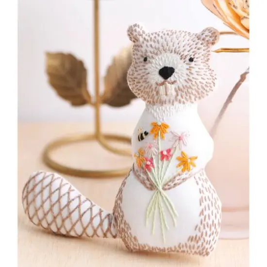 Leisure Arts&reg; Stitchery Forest Friends Book {15}