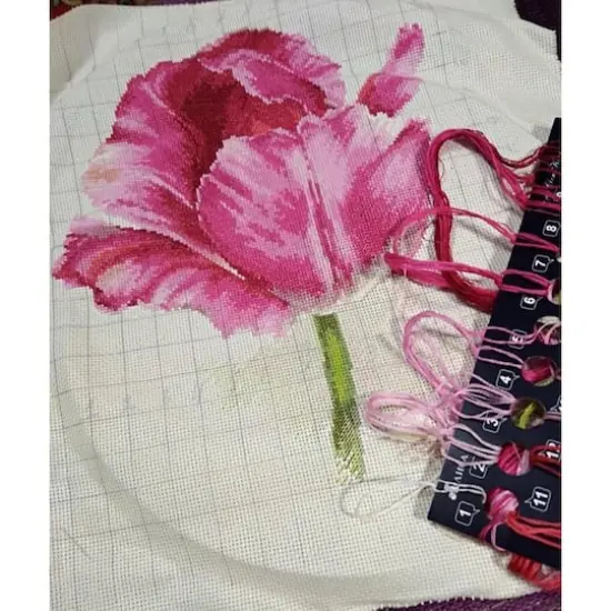Alisa Tulips. Crimson Glow Cross Stitch Kit {4}