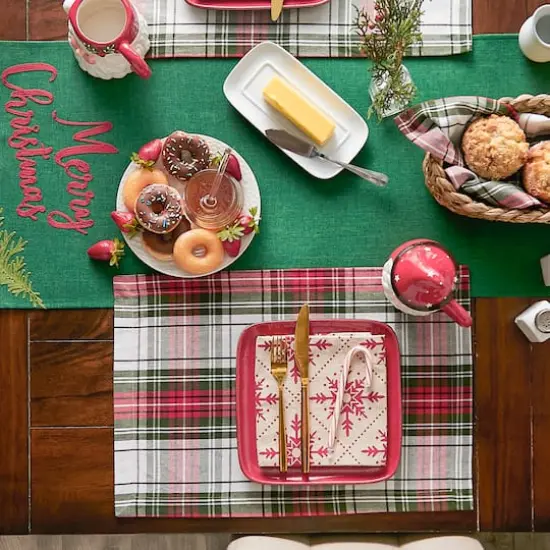 DII&reg; Christmas Plaid Placemats, 6ct. {4}