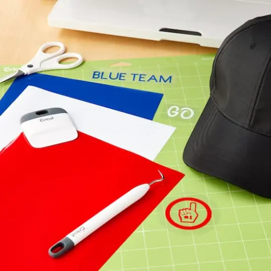 Cricut&reg; Sportflex Iron-On&trade; All Stars Sampler {3}