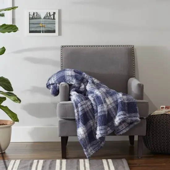 DII&reg; French Blue Farmhouse Plush Plaid Throw {7}