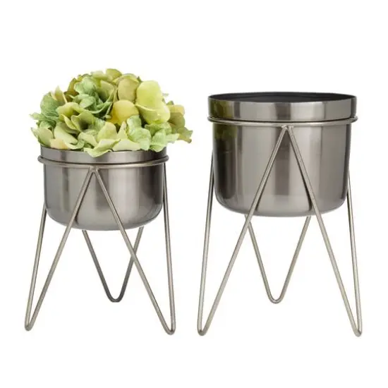 Silver Modern Planter, Set of 2" 7", 7" {1}