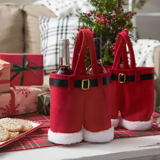 DII&reg; Santa Pants Bottle Tote Set {8}