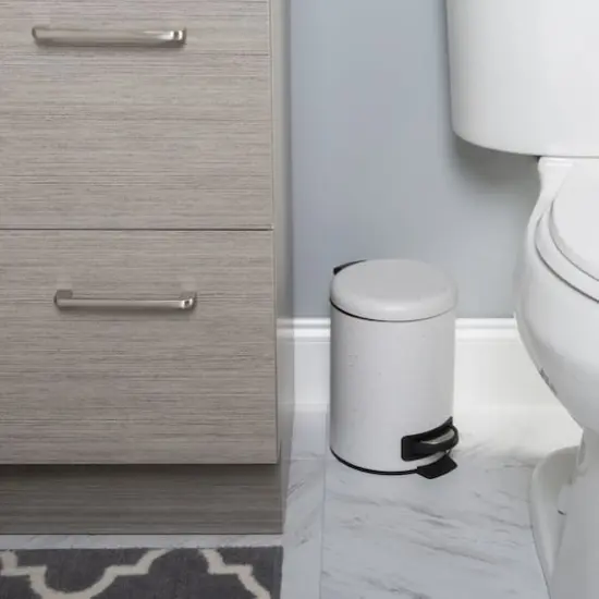 Elle D&eacute;cor White Speckled Design Step Bin with Lid Trash Can {4}