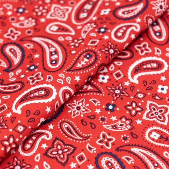 SINGER Patriotic Red Paisley Cotton Fabric {3}