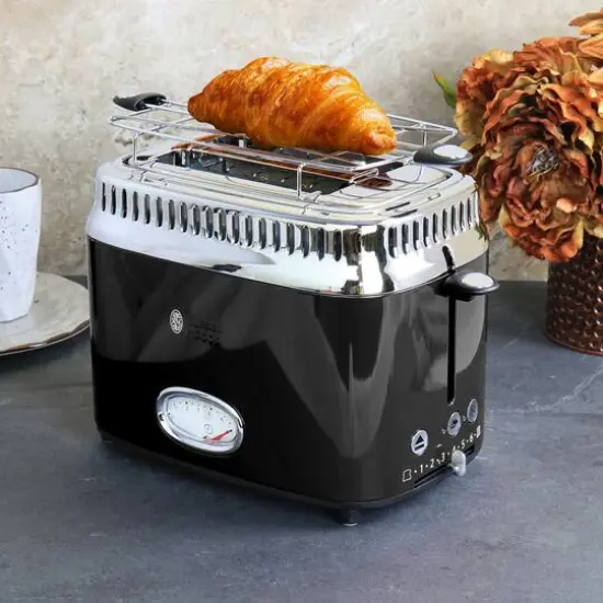 Russell Hobbs Retro Style 2 Slice Toaster Black {7}