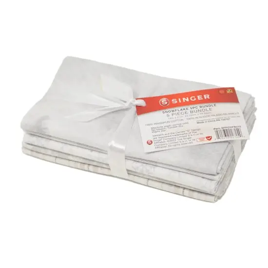 SINGER Christmas Snowflake Cotton Fabric Fat Quarter Bundle {1}