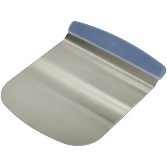 Wilton&reg; Cake Lifter {4}