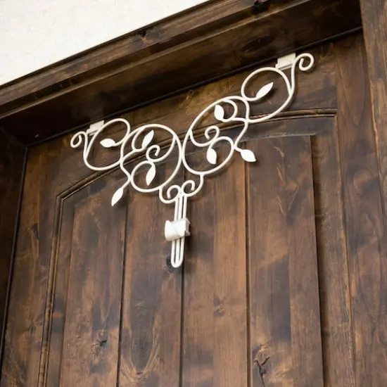 Village Lighting Adjustable Ivy Wreath Hanger White {11}