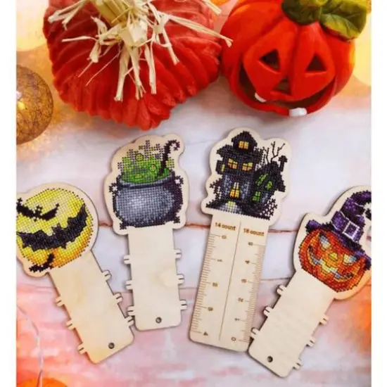 Mp Studia Halloween Cross Stitch on Wood Kit {10}