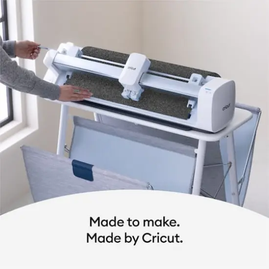 Cricut&reg; Smart Iron-On&trade; Glitter, 25" x 5ft. Black {6}