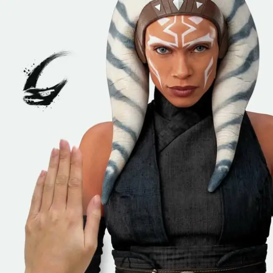 RoomMates Star Wars The Mandalorian Ahsoka Peel & Stick Giant Wall Decal {7}