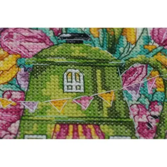 Abris Art Berry Cupcake Cross Stitch Kit {4}