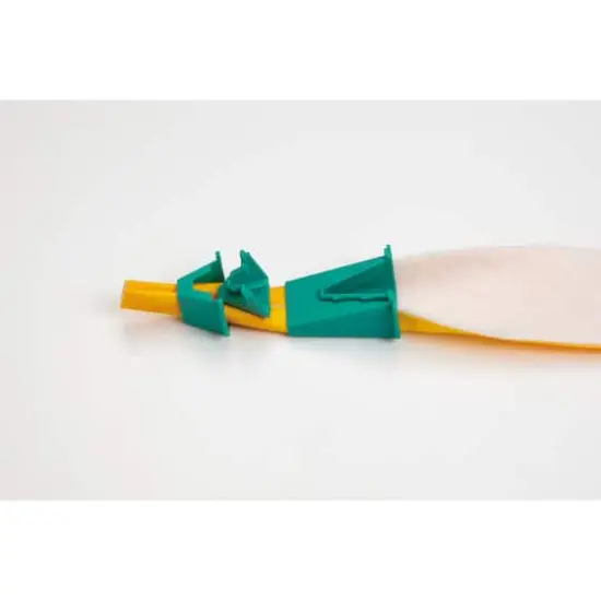 Clover Fabric Tube Maker {6}