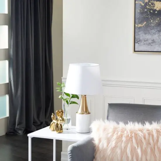 CosmoLiving by Cosmopolitan White Metal Traditional Table Lamp, 21" x 12" x 12" {8}