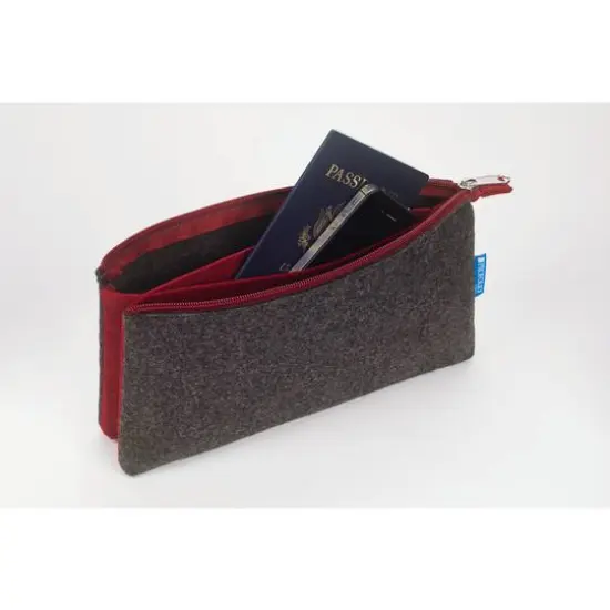 Itoya&reg; ProFolio&reg; Midtown Pouch Charcoal and Maroon {4}