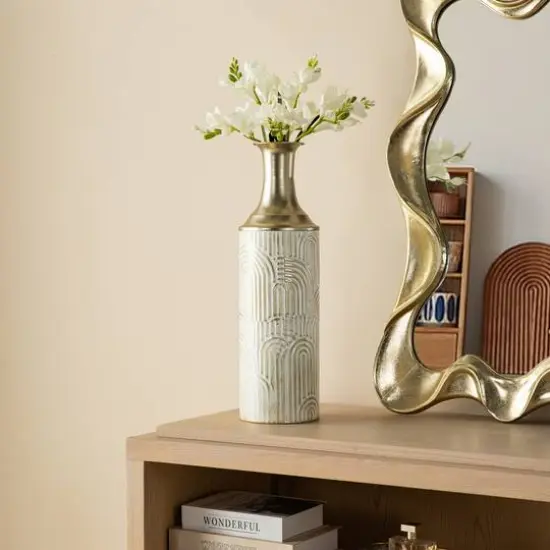 Glitzhome&reg; Modern White & Gold Metal Floor Vases Set {7}