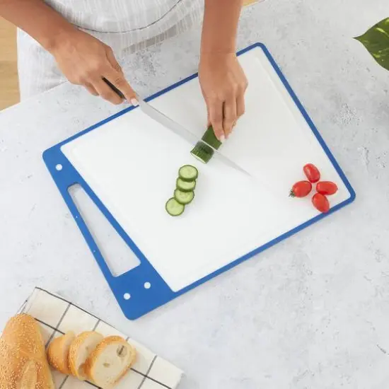 JoyJolt&reg; Cutting Board Set White and Blue {5}