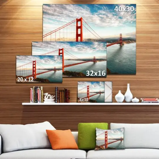 Designart - Golden Gate Bridge in San Francisco - Large Sea Bridge Canvas Art Print {5}