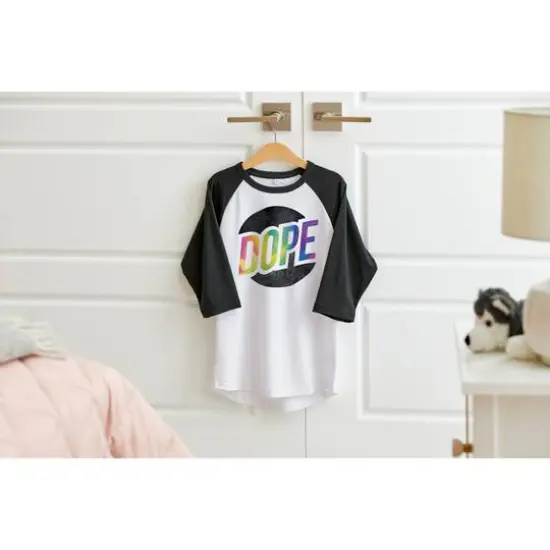 Cricut&reg; Unisex Youth Raglan Sleeve T-Shirt Blank Black {6}