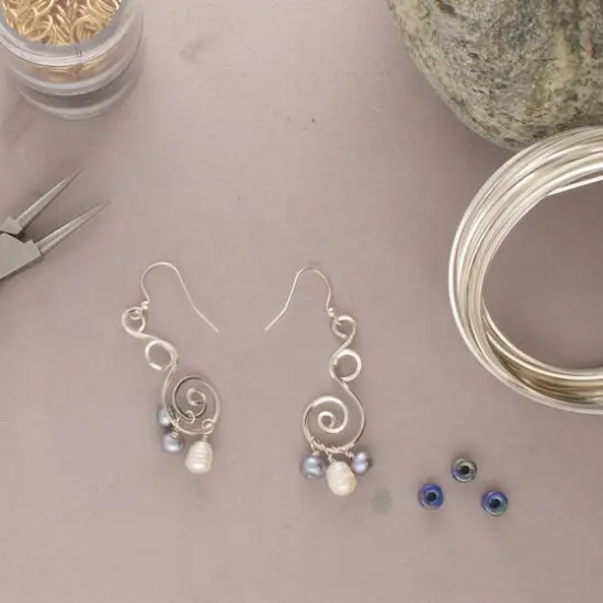 The Beadsmith&reg; Wire Elements&trade; 18 Gauge Tarnish Resistant Square Soft Temper Wire, 4yd. Silver {8}