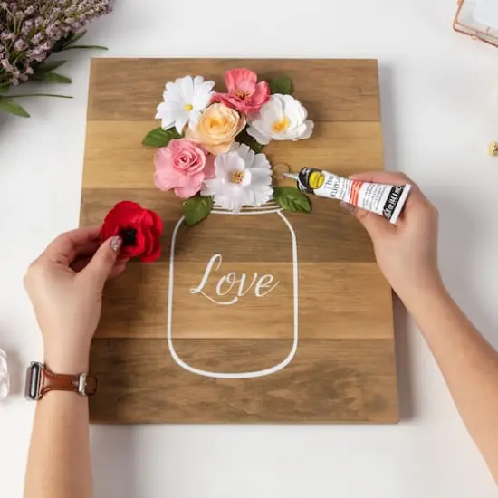 Aleene's&reg; The Ultimate&reg; Multi-Surface Adhesive {3}