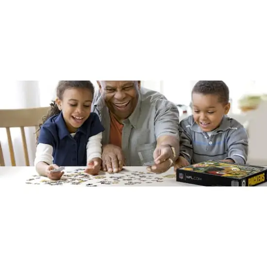 NFL Retro Series 500 Piece Puzzle Green Bay Packers {4}